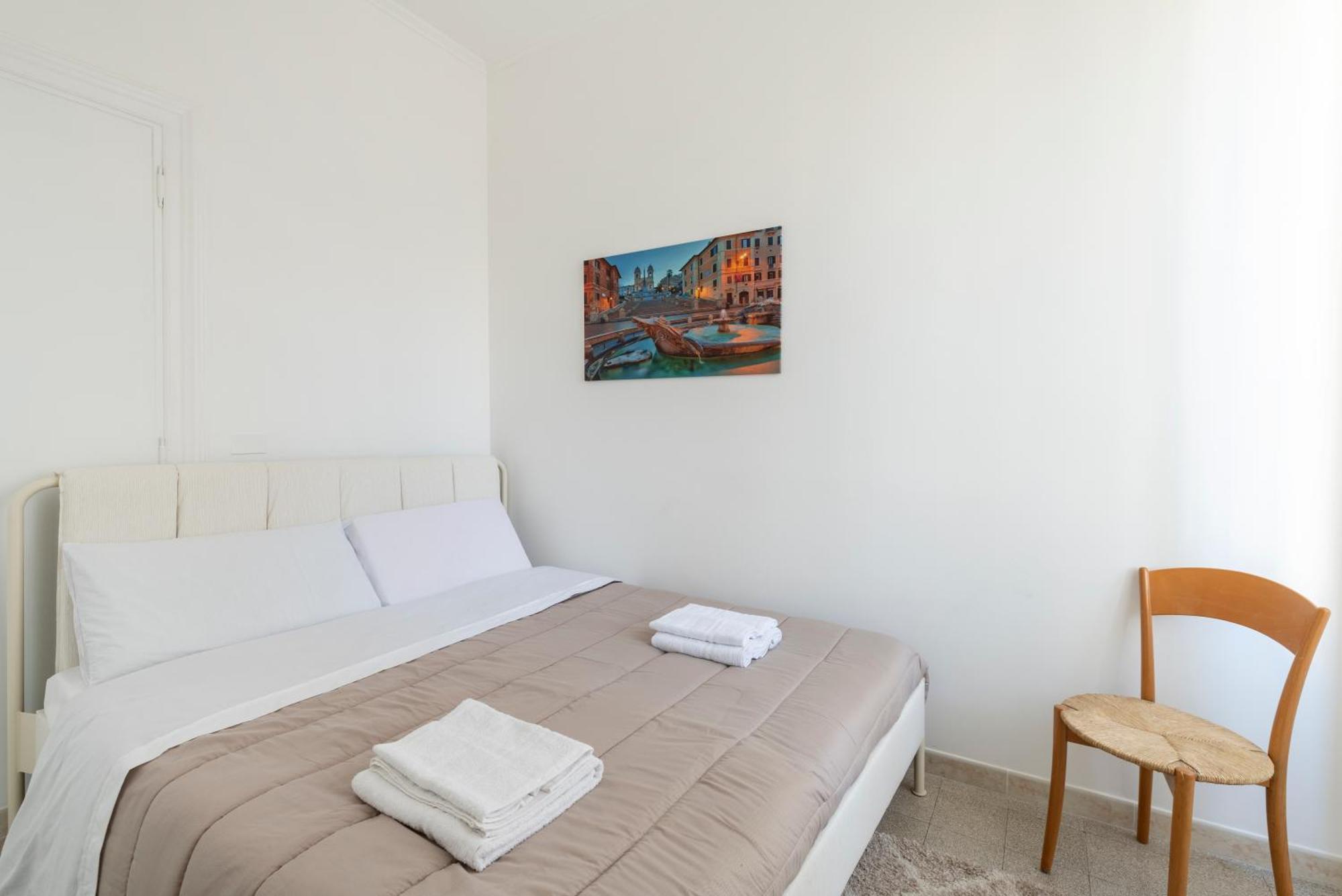 Elegant 3 Bedroom San Pietro Station 200 Mt Apartamento *